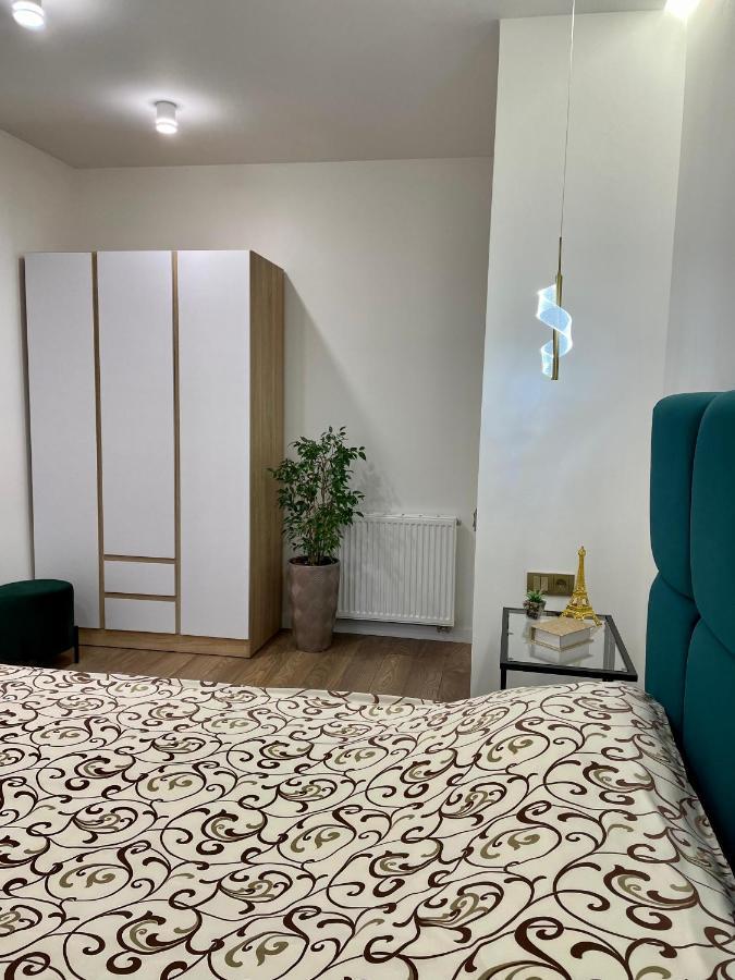Жк Great Britain Apartment Львов Экстерьер фото